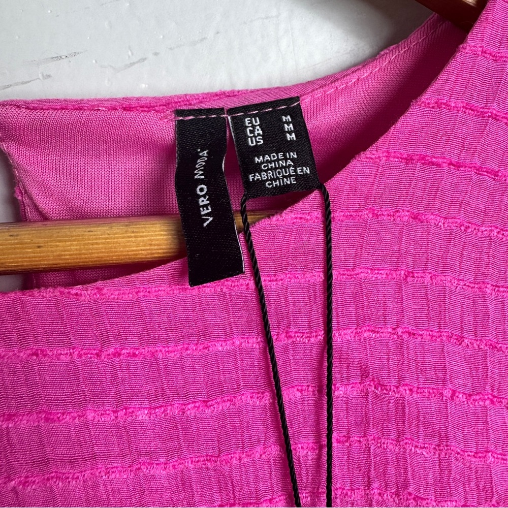 VERO MODA Women's M Bright Pink Lined Lightweight Short Sleeve Textured Blouse - Picture 6 of 6